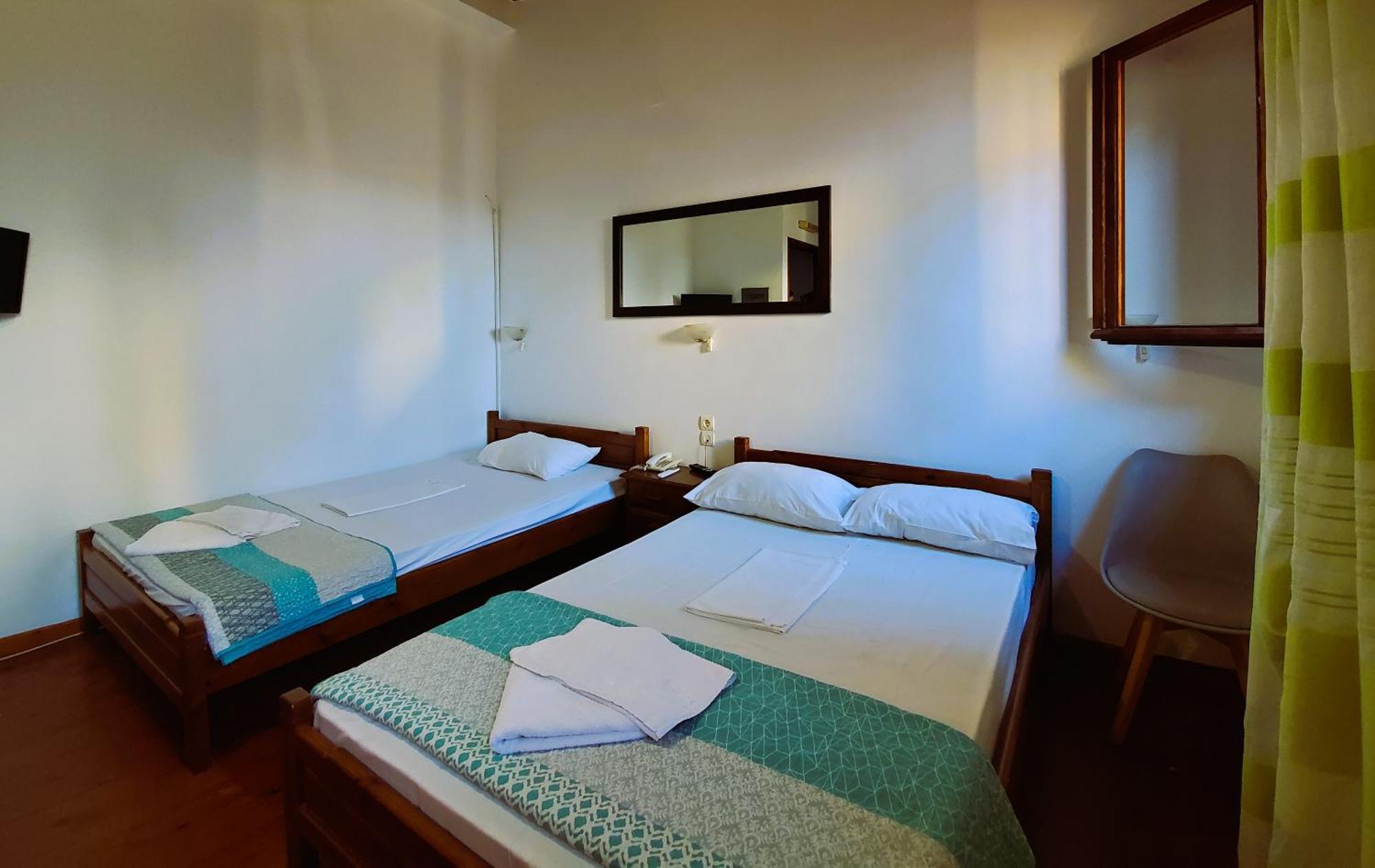 Hotel Diporto Chania  Zimmer foto